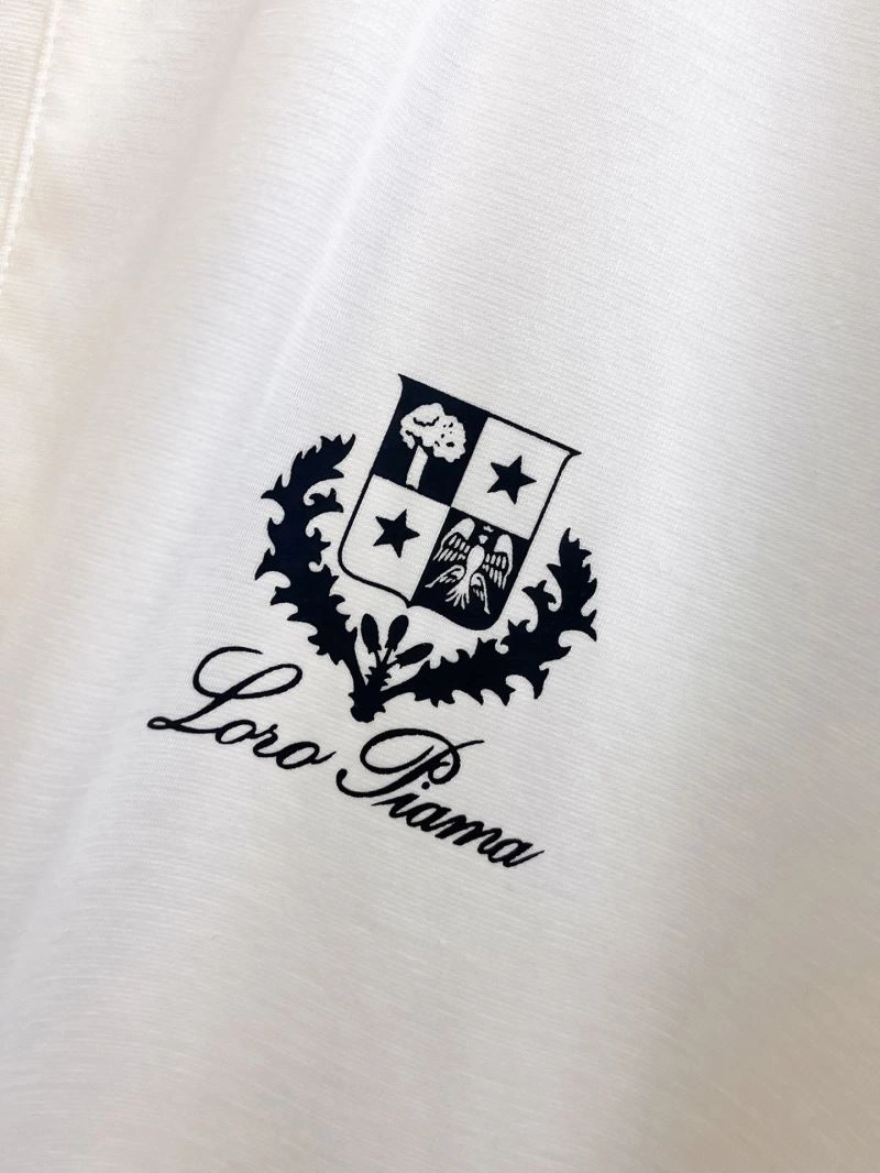 Loro Piana T-Shirts FashionForward 162550