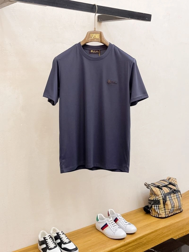 Chic Loro Piana T-Shirts 161546