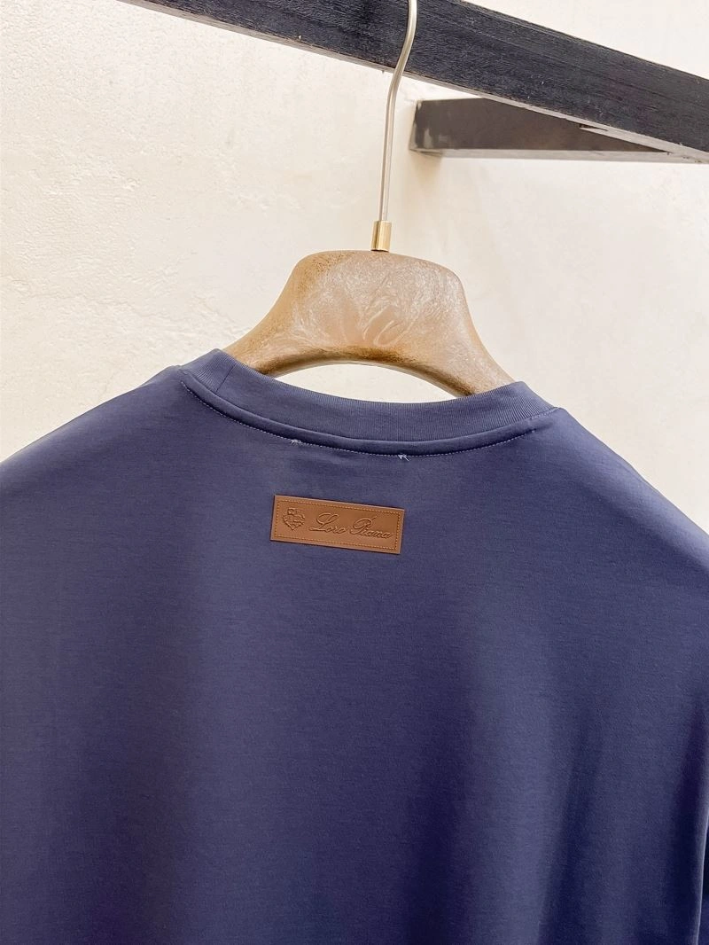 Chic Loro Piana T-Shirts 161546