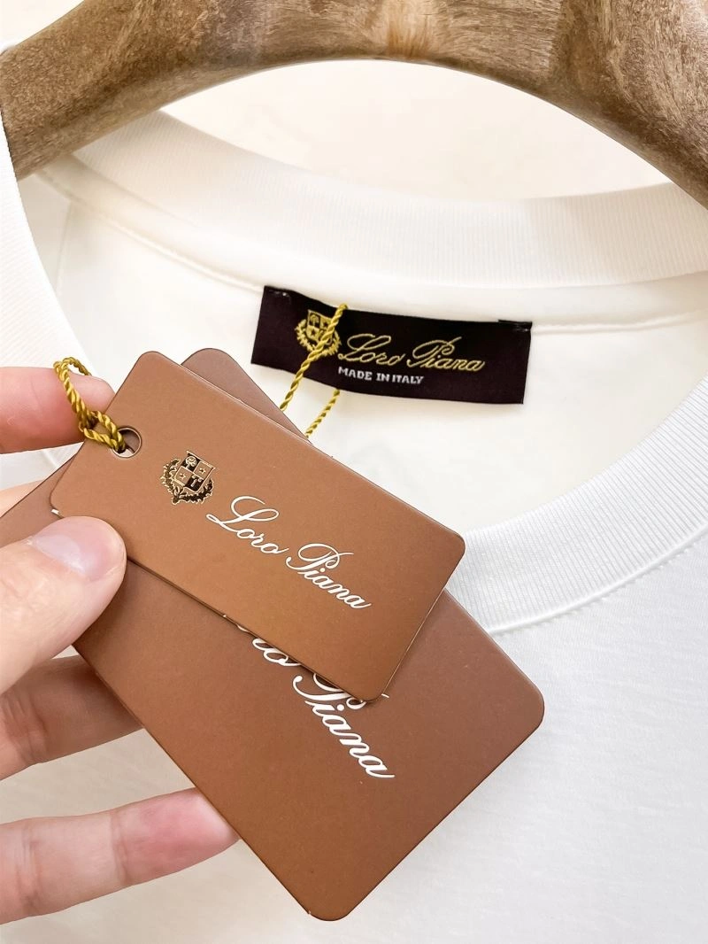 Modern Loro Piana T-Shirts 161574