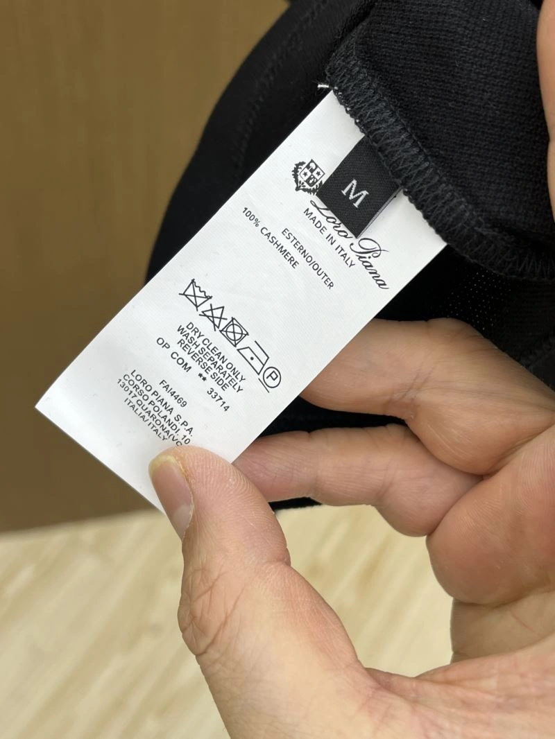 Loro Piana T-Shirts Timeless 161495