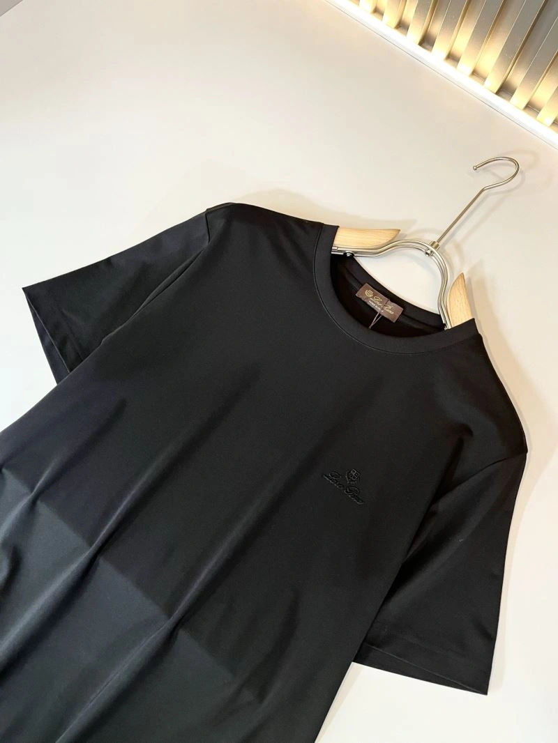 Loro Piana T-Shirts TimelessDesign 161480