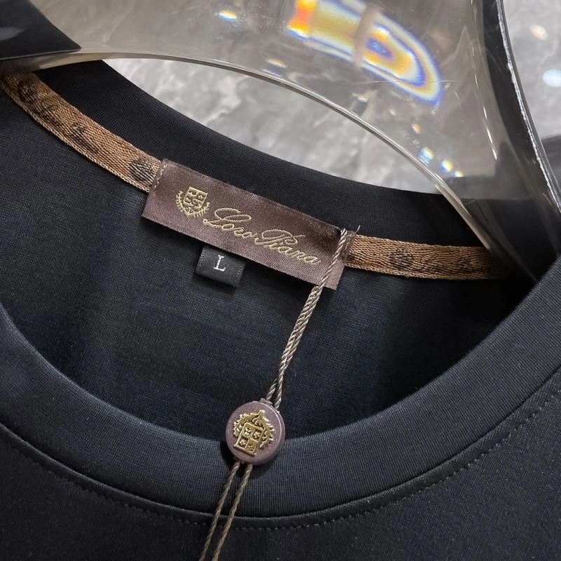 Loro Piana T-Shirts Refined 161462