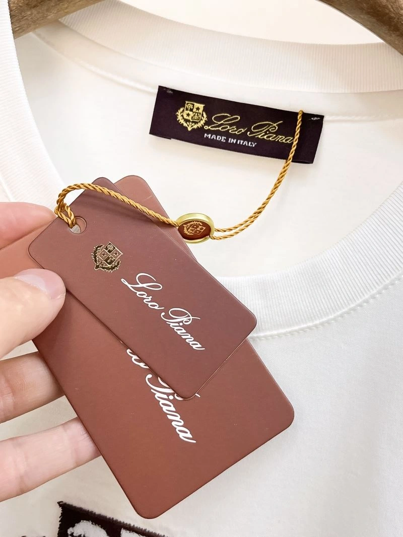 Resilient Loro Piana T-Shirts 161451