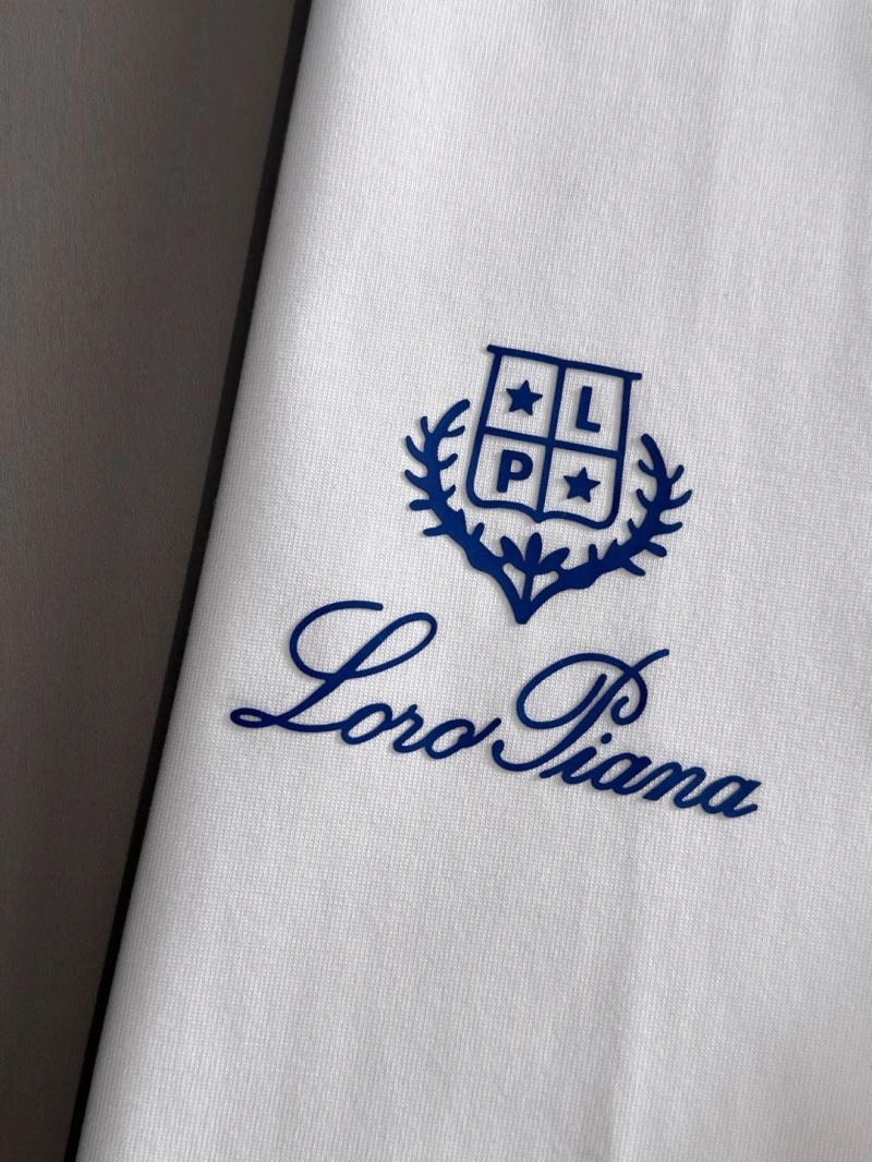 Snug Loro Piana T-Shirts 160290