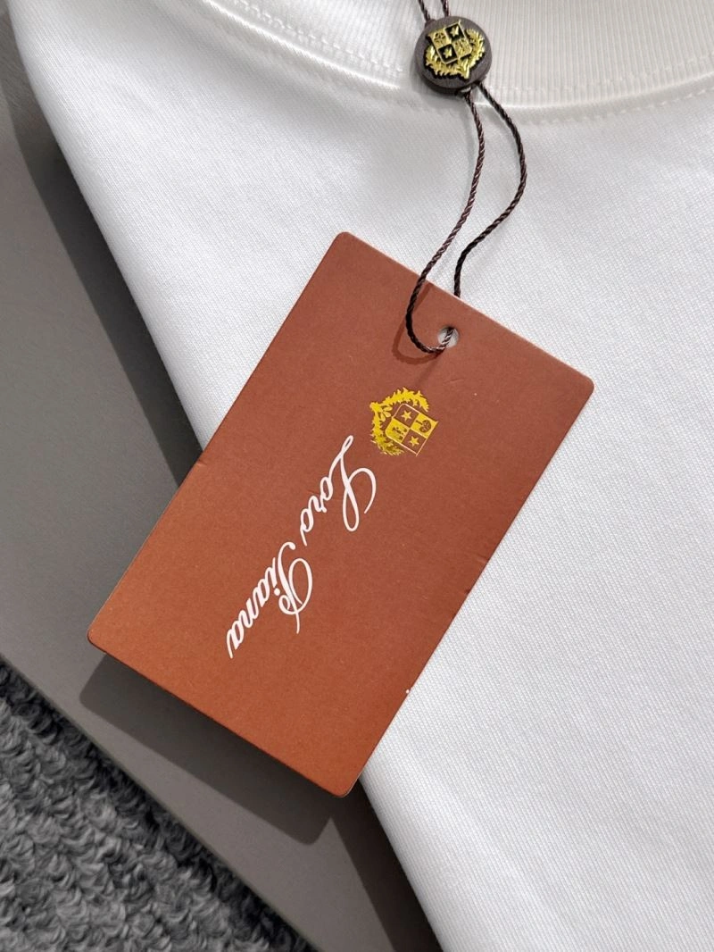 Snug Loro Piana T-Shirts 160290