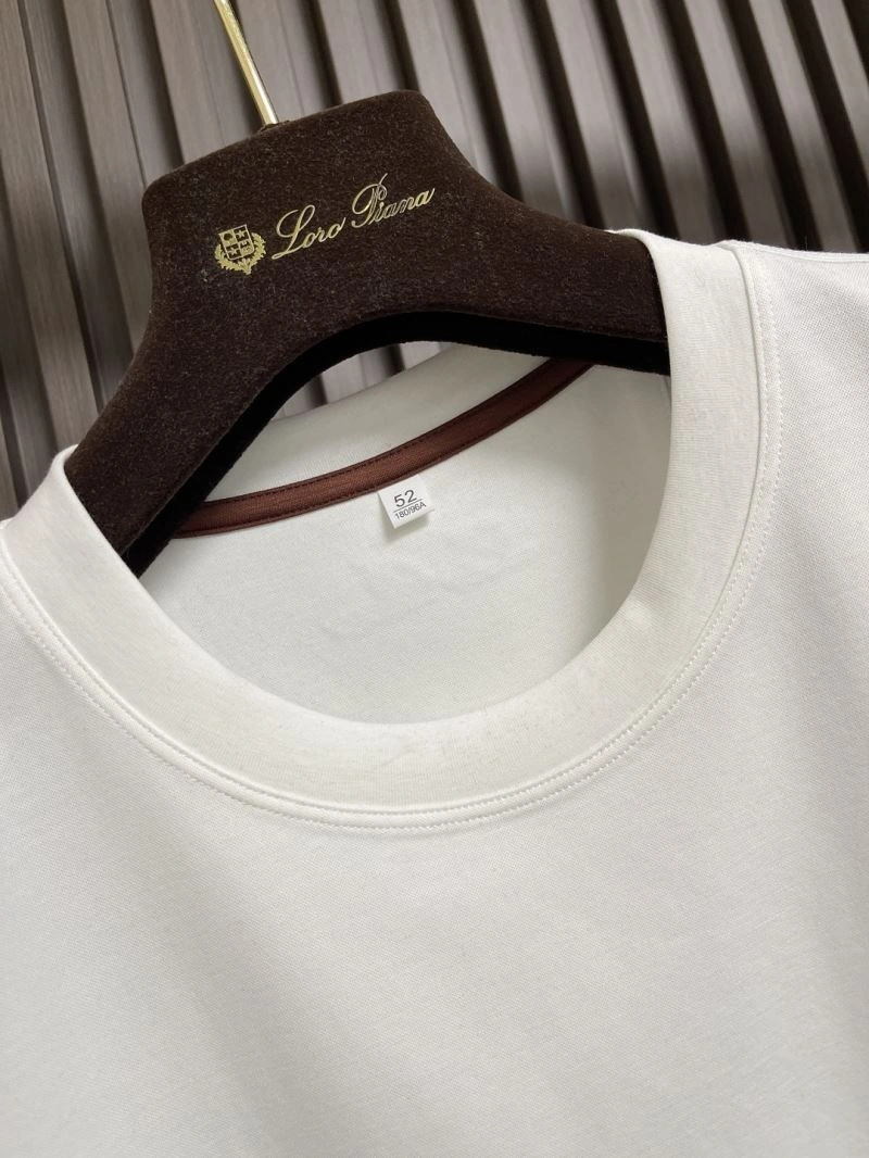 Loro Piana T-Shirts Practical 160332