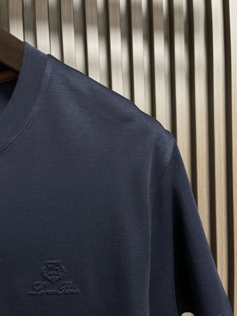 Loro Piana T-Shirts UrbanChic 160265