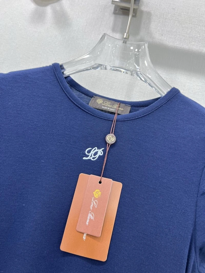 Loro Piana T-Shirts Elegant 154682