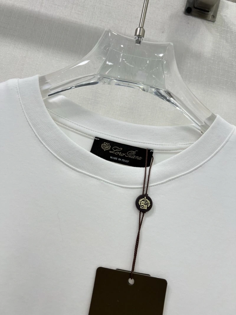 Loro Piana T-Shirts Sleek 154684