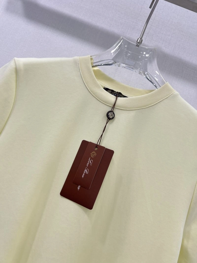 WellDesigned Loro Piana T-Shirts 154661