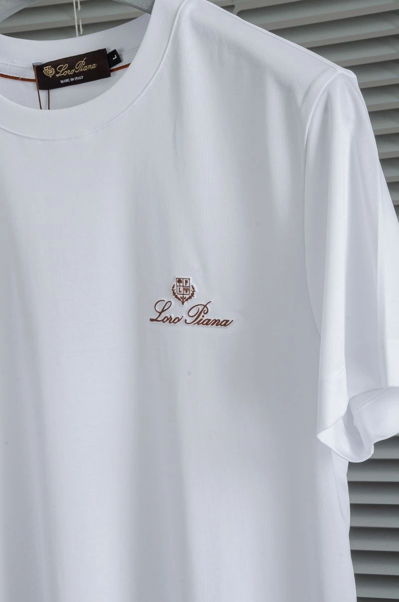 Loro Piana T-Shirts Refined 159197