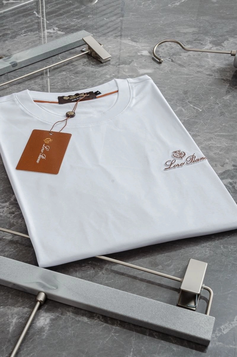 Loro Piana T-Shirts Refined 159197