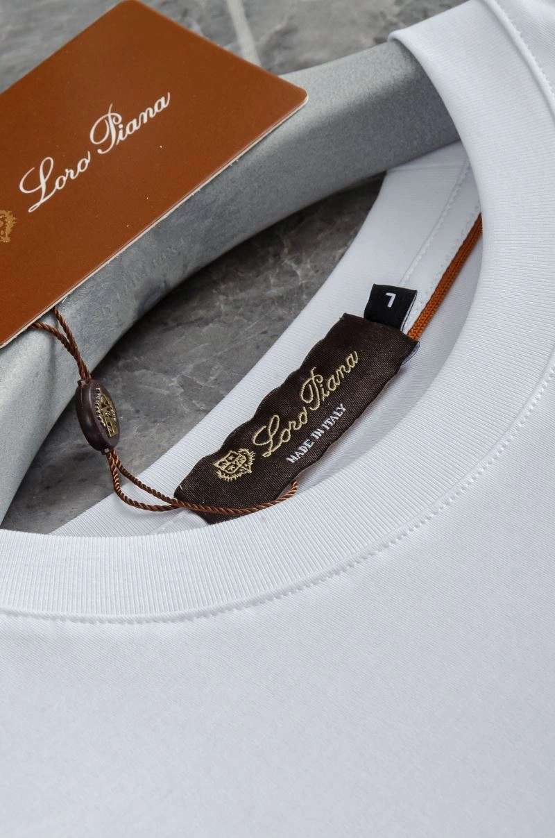 Loro Piana T-Shirts Refined 159197