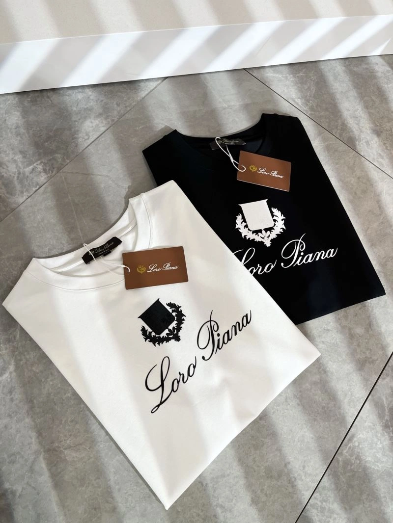 Loro Piana T-Shirts Flexible 159178