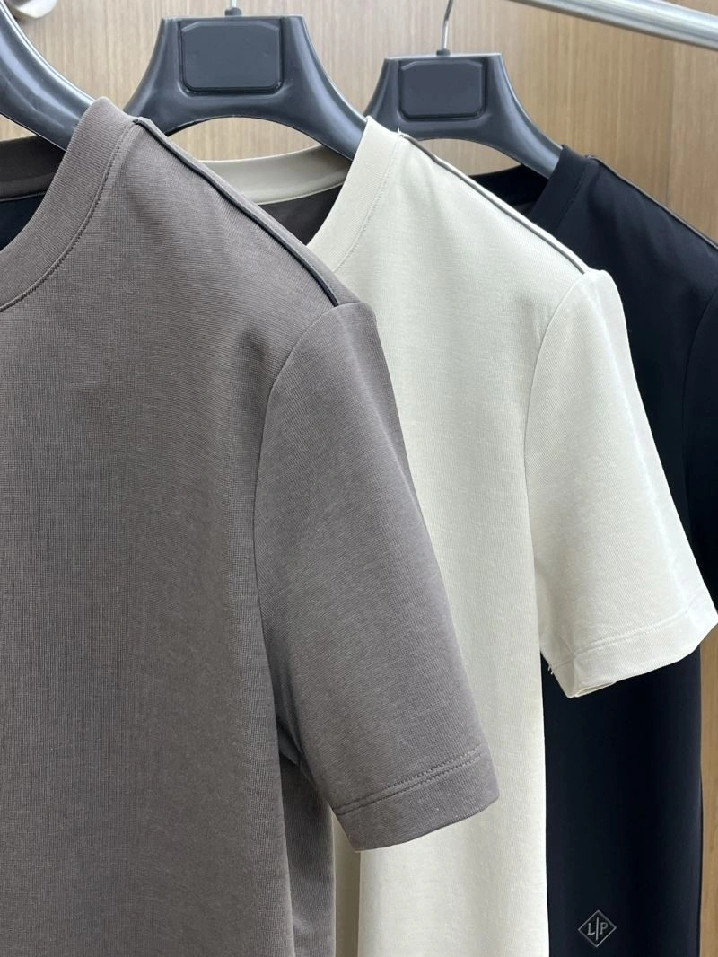 Loro Piana T-Shirts WellDesigned 159252