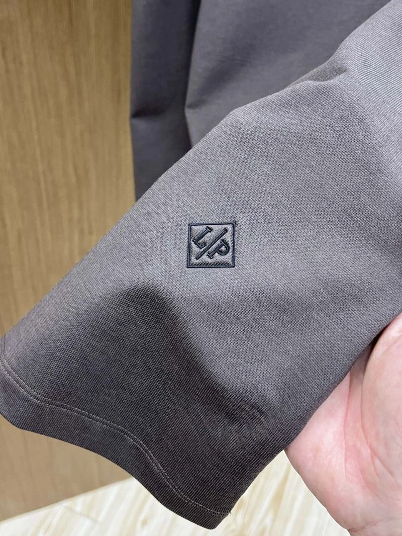 Loro Piana T-Shirts WellDesigned 159252