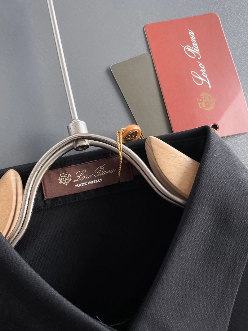 FreshLook Loro Piana T-Shirts 159160