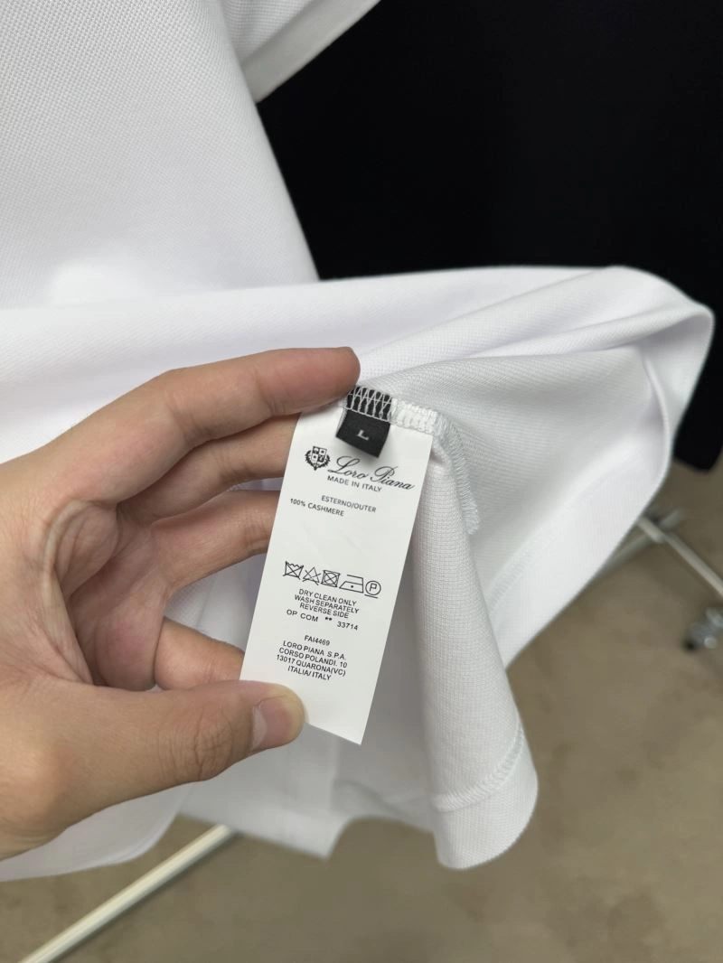 Loro Piana T-Shirts Timeless 158265