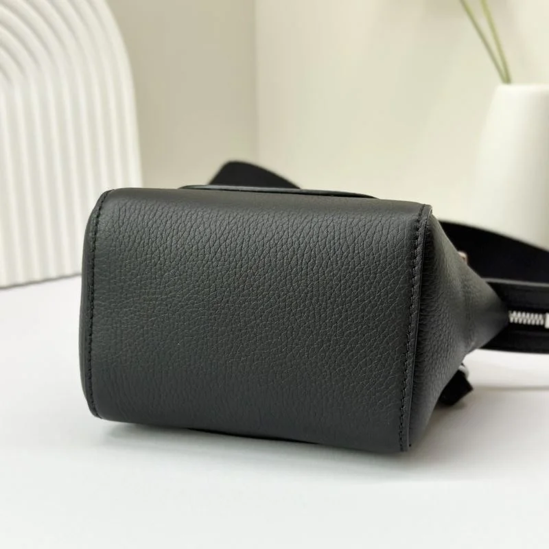 Loro Piana Top Handle Bags Practical 44447