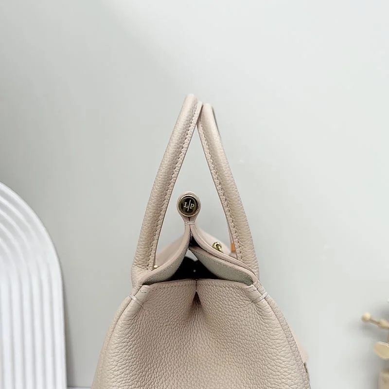 Sporty Loro Piana Top Handle Bags 44150