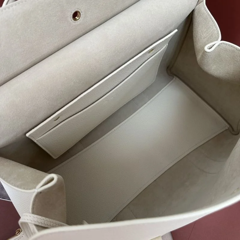 Loro Piana Top Handle Bags Reliable 43580