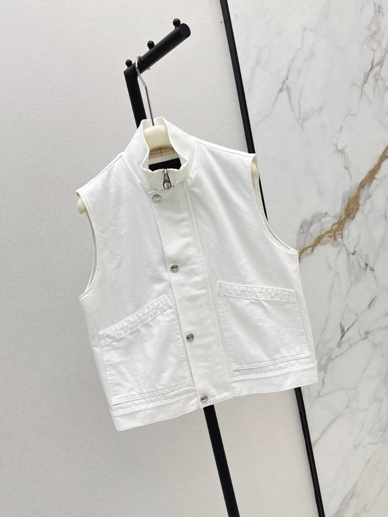 Elegant Loro Piana Vest 149381