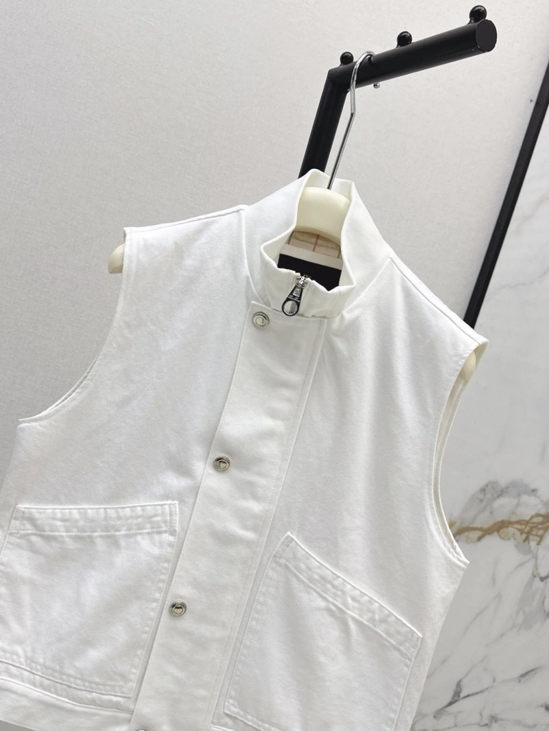 Elegant Loro Piana Vest 149381