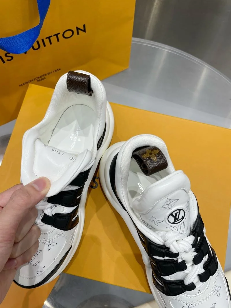 Louis Vuitton Archlight Shoes Packable 32471