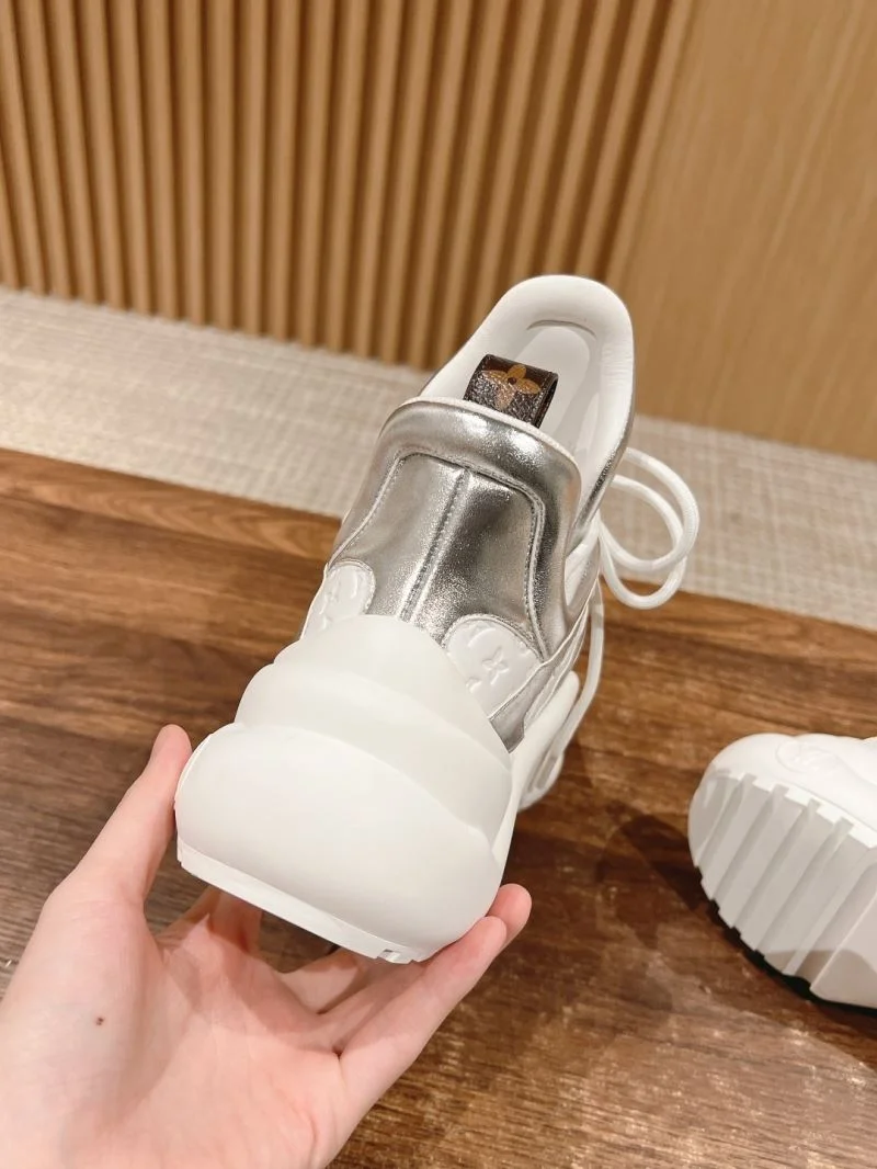 Snug Louis Vuitton Archlight Shoes 32457