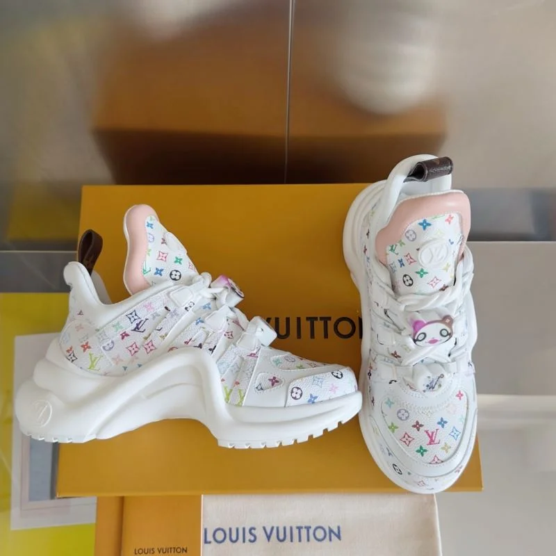 Fashionable Louis Vuitton Archlight Shoes 32014