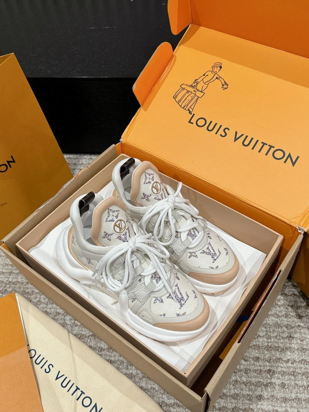 Attractive Louis Vuitton Archlight Shoes 31336