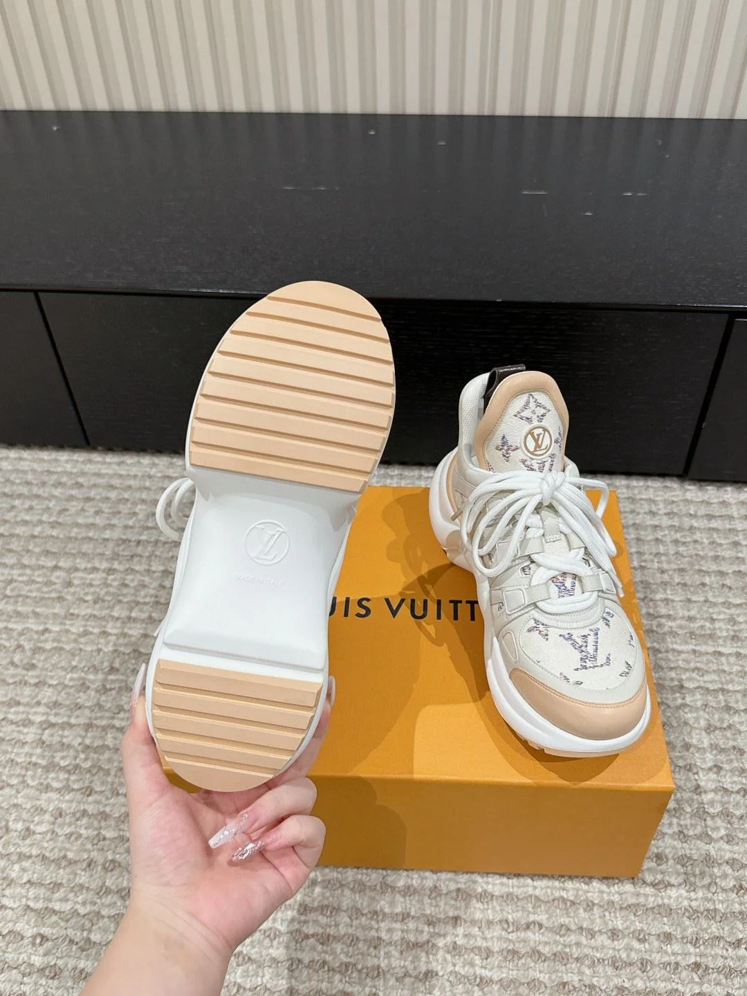 Attractive Louis Vuitton Archlight Shoes 31336