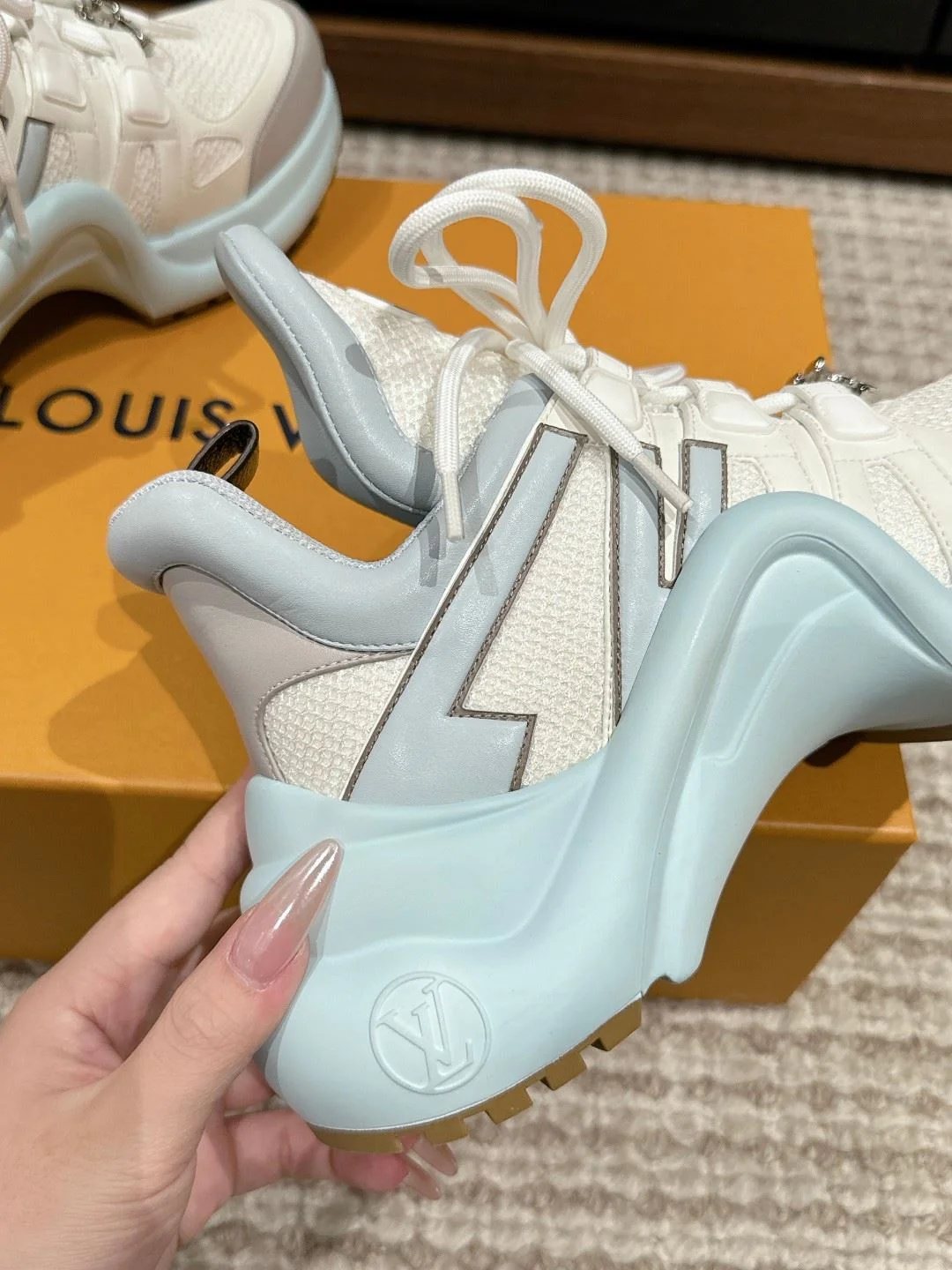 Louis Vuitton Archlight Shoes Upgraded 31324