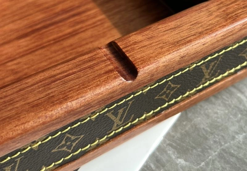 Louis Vuitton Ashtrays Timeless 255546