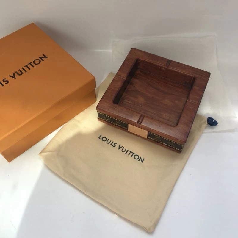 Louis Vuitton Ashtrays UrbanChic 255513