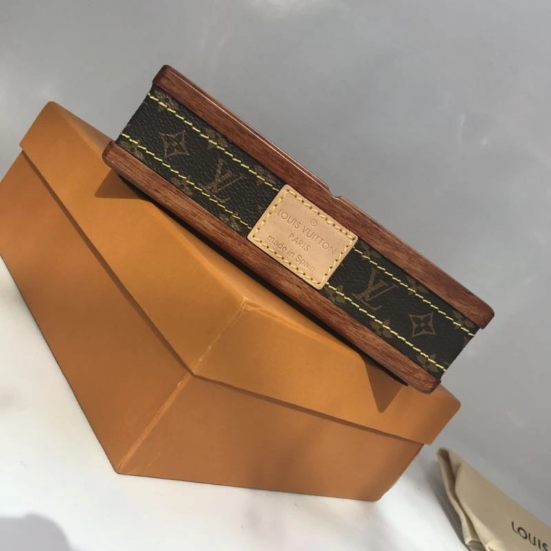 Louis Vuitton Ashtrays UrbanChic 255513