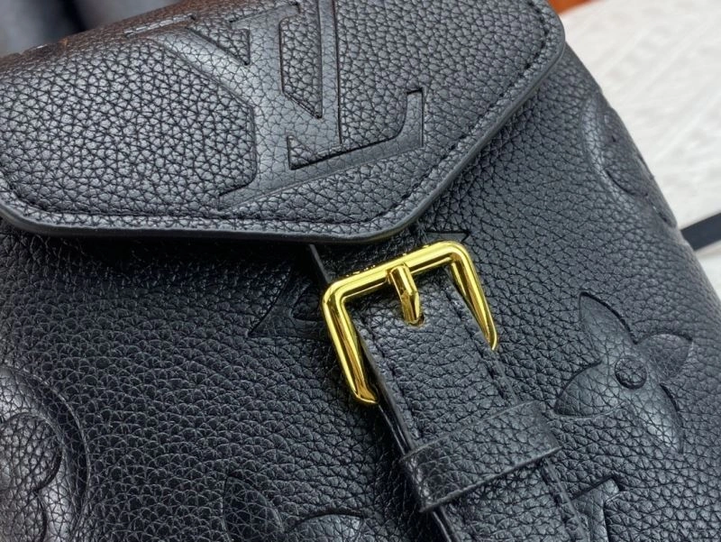 ModernLook Louis Vuitton Backpacks 80515