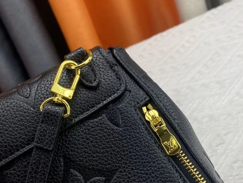 ModernLook Louis Vuitton Backpacks 80515
