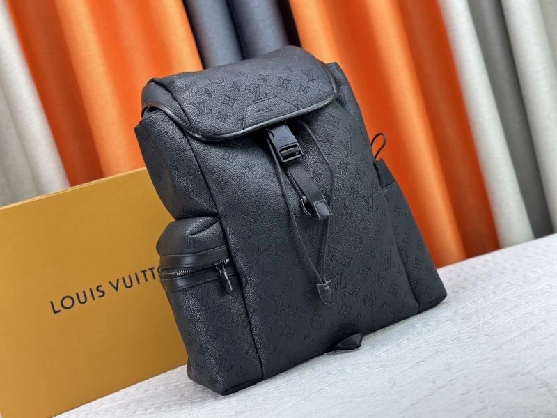 FashionForward Louis Vuitton Backpacks 78913