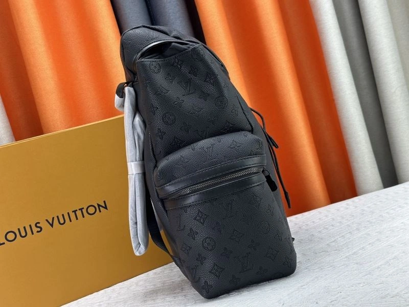 FashionForward Louis Vuitton Backpacks 78913