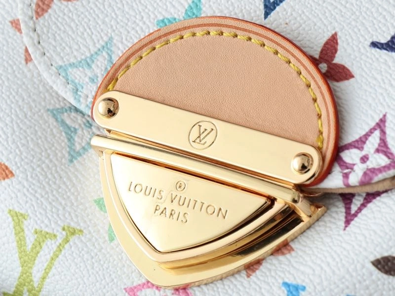 Louis Vuitton Backpacks ModernLook 80502
