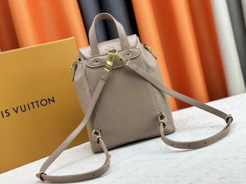 Louis Vuitton Backpacks QuickDry 80479