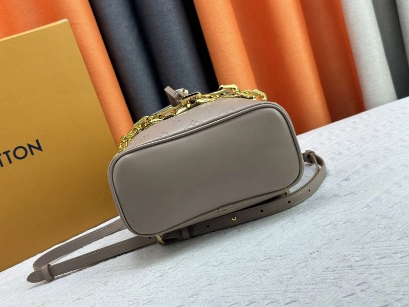 Louis Vuitton Backpacks QuickDry 80479