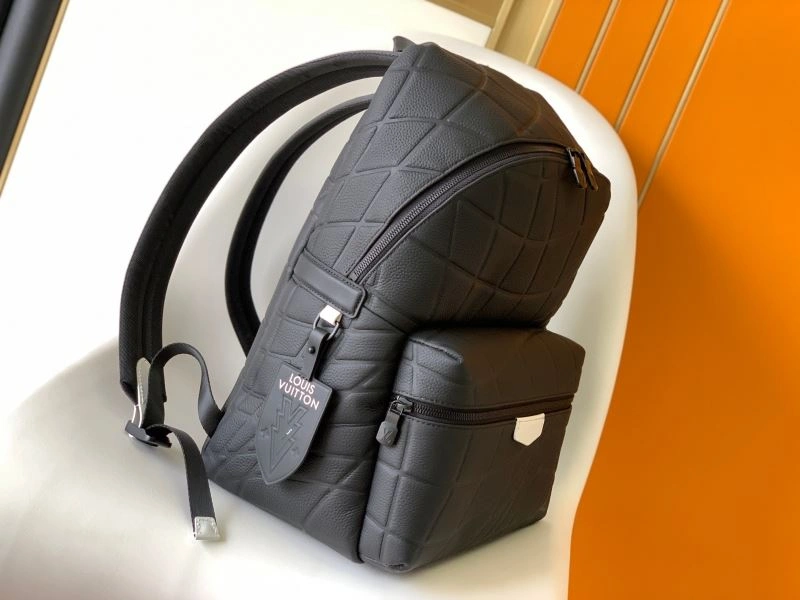 Louis Vuitton Backpacks Vibrant 94445