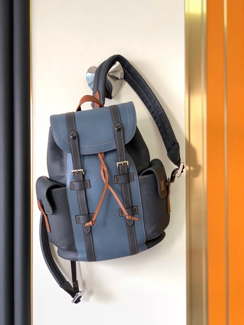Louis Vuitton Backpacks Cozy 94451