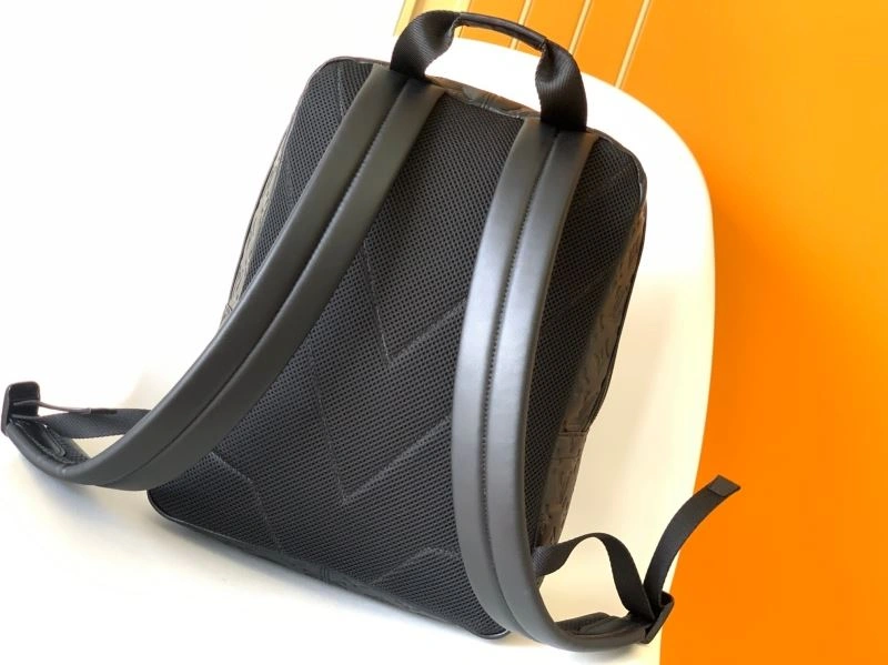 FashionForward Louis Vuitton Backpacks 94436