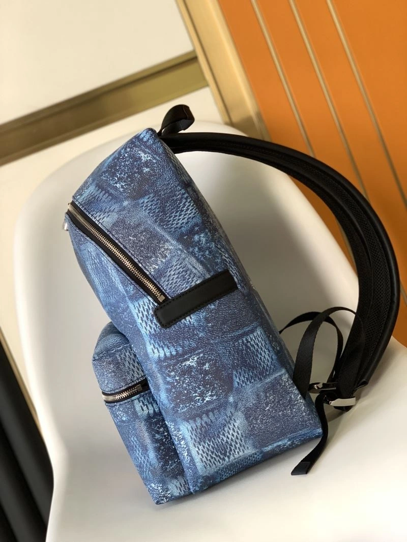 Louis Vuitton Backpacks Breathable 94432