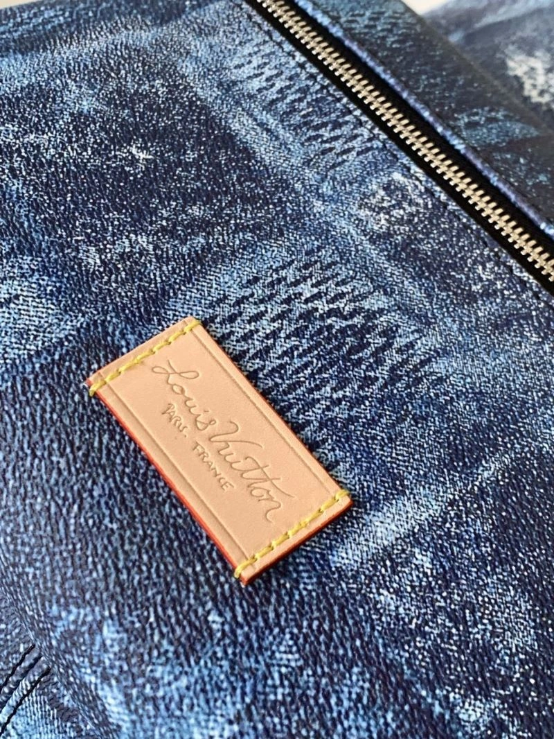 Louis Vuitton Backpacks Breathable 94432