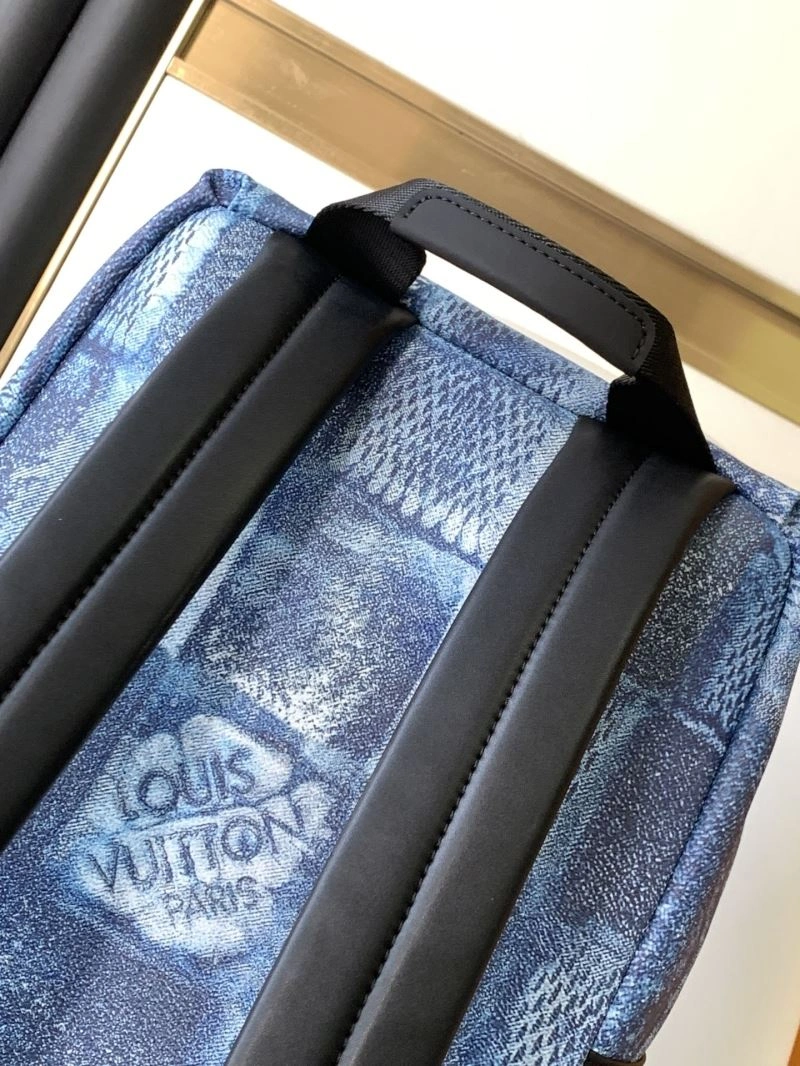 Louis Vuitton Backpacks Breathable 94432